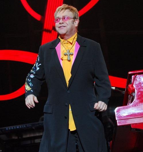Elton John - Red Piano in London 2007
