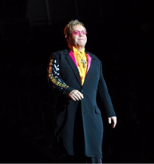 Elton John - Red Piano in London 2007