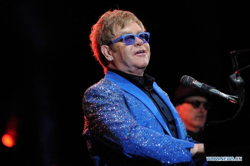 Elton John - Montevideo 2013